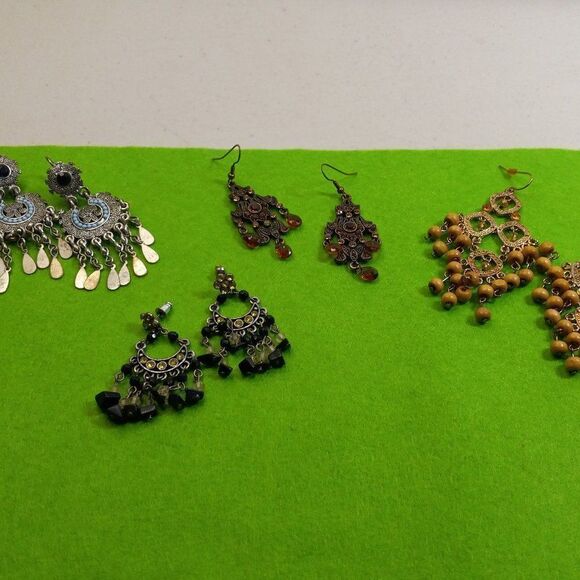 Four Boho Earrings - Picture 1 of 15